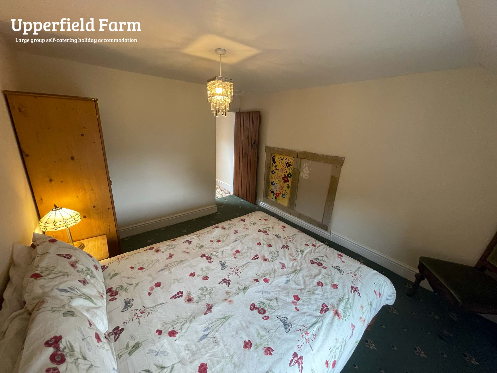Upperfield Farm - Large group self-catering holiday accommodation